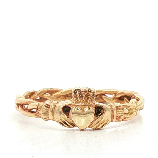 Facet 10K. Triple Celtic Knot Claddagh Ring